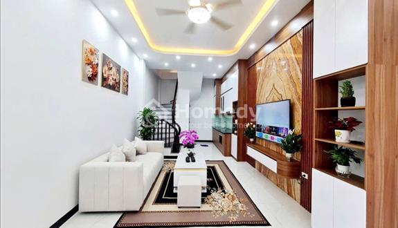 Bán nhà gần Đh Điện Lực Phố Xốm 35m2 chỉ 5.x tỷ - Ảnh 1