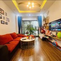 bán nhà kinh doanh có gara oto , gần hồ điều hòa , khu đô thị hinode ở rất sướng 