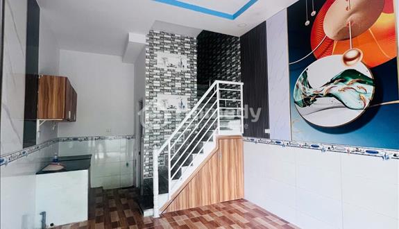 Định cư mỹ gia đình tôi cần bán gấp ngay nhà 1 trêt, 1 lầu 24m2, Giá 595tr, SHR - Ảnh 1