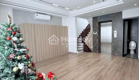 Hoa Hậu Phố Trạm - 6T Thang máy - Ô Tô   đỗ cửa - 37m2 - Full đồ như ảnh - Ảnh 1