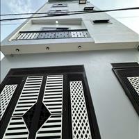 BÁN nhà lô góc thị trấn trạm trôi