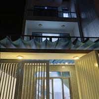 Nhà riêng cần bán ba tầng hoành tráng