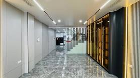 Siêu phẩm Nguyễn Đức Cảnh- 100m²-7 tầng thang máy- fun nội thất- gara- mới koong - Ảnh 3