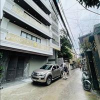 Siêu phẩm Nguyễn Đức Cảnh- 100m²-7 tầng thang máy- fun nội thất- gara- mới koong