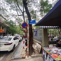 Chính chủ bán nhà Hai Bà Trưng, ngõ thông, xe tải nhỏ đỗ cửa, 3 mặt thoáng cực hiếm.