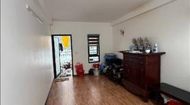 Ô tô đỗ cửa - đẹp mới lung linh - vuông vắn - Khu vip Thanh Xuân - Ảnh 3