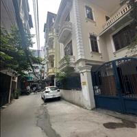 Biệt thự phố Thái Hà, Đống Đa. Diện tích 154m2, 3 tầng, mặt tiền 12m. Lô góc 3 thoáng. Giá 45 tỷ
