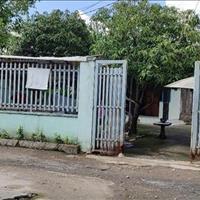 Hẻm xe hơi tránh nhau gần ngã tư Bình Phước ngang hơn 10m nở hậu 12,6m; 270m2 chỉ 8,8 tỷ