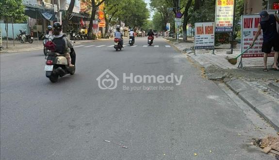 Bán nhà 3 tầng Mặt tiền kinh doanh đường Âu Cơ . giá 7 tỷ 100 , số lượng dân sinh qua lại đông đúc - Ảnh 1