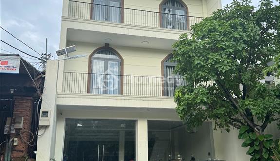 Cho thuê Biệt Thự mặt tiền 18m Vành Đai Trong - Bình Tân - Vị thế làm văn phòng đẳng cấp! - Ảnh 1