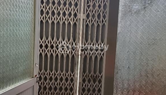 Bán nhà riêng chính chủ cấp bốn trong ngõ - Ảnh 1