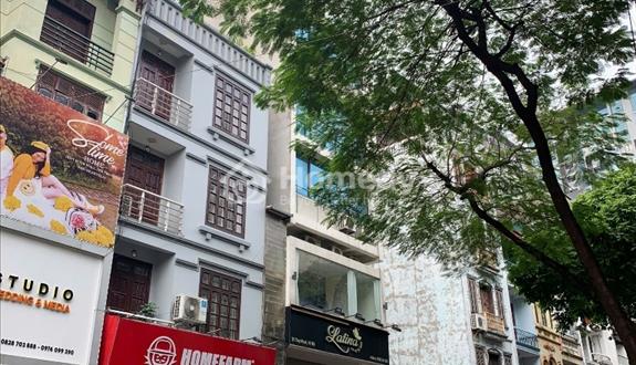Cho thuê nhà mặt phố Thụy Khuê view phố, Hồ Tây ,giá hời , liên hệ 0988453345 - Ảnh 1