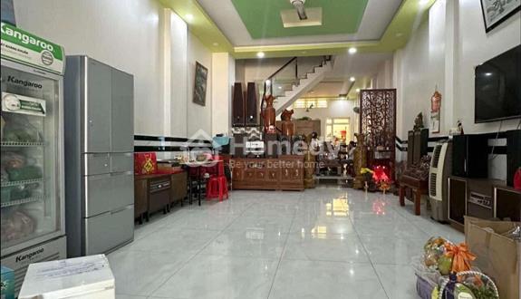Vỡ nợ bán nhà 1t1l đường Tân Hương, quận Tân Phú,hẻm 5m 65m2, giá 910tr-gần chợ  - Ảnh 1