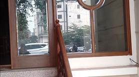 Chính chủ cho thuê mặt bằng 30m² tầng 1 mặt đường Hoàng Hoa Thám (cửa hàng, văn phòng) - Ảnh 4
