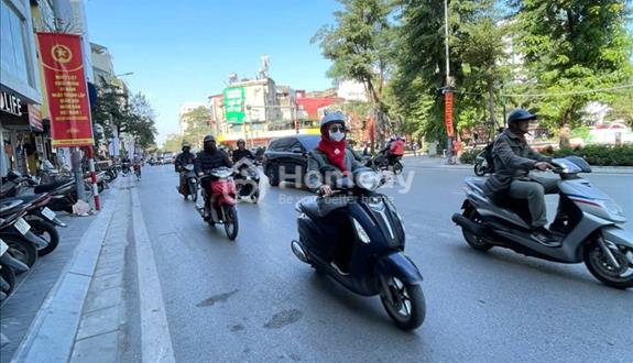 Bán nhà mặt phố Thanh Nhàn, Hai bà Trưng, lô góc siêu VIP, View công viên, giá 36 tỷ - Ảnh 1
