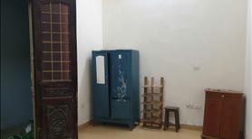 Cho thuê nhà nguyên căn 3 tầng 1 tum Ngõ Linh Quang - Ảnh 2