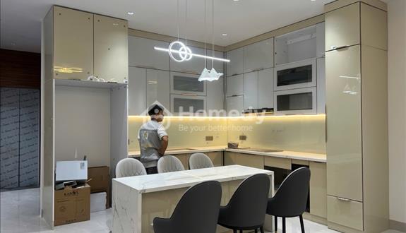 Nhà 5 tầng , Mặt Tiền Đào Duy Từ, P.Xuân Hương - Đà Lạt - Ảnh 1