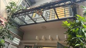 Bán nhà 04 tầng mặt đường Bồ Đề - Oto đỗ cổng - Ảnh 2