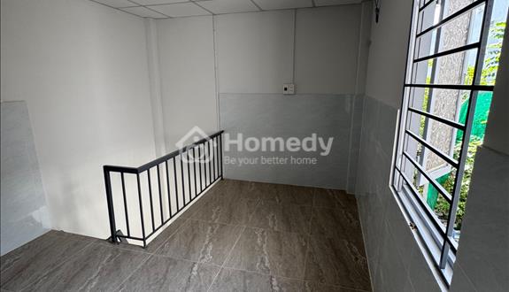 Phòng trọ mới 100%, có sân vườn, gần Vincom Nam Long - Ảnh 1