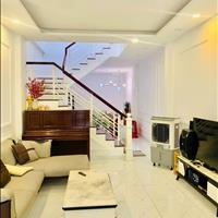 Vỡ nợ bán nhà 1t1l đường Thành Thái, Q10 hẻm 5m,dt 59m2, giá 1,55 tỷ,gần chợ, shr, LH 0774722132