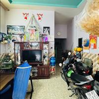 Nhà ngay chợ Tân Hương - Nguyễn Súy. Hiếm bán, chỉ một căn duy nhất, giá tốt chỉ 4,6 tỷ