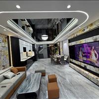 Nhà đẹp 71m, 8 tầng phố Trạm - Đàm Quang Trung - thang máy - oto 16 chỗ vào nhà - Nhỉnh 20 tỷ