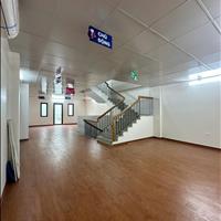 Cho thuê nhà riêng Ngõ 214 Nguyễn Xiển, 90 m2 x. 5 tầng