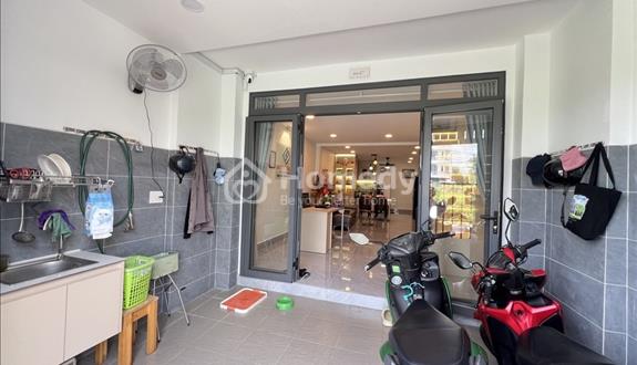 Nhà mới xây full nội thất giảm mạnh chủ cần bán gấp - Ảnh 1
