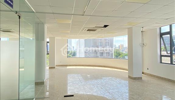 List các văn phòng có WC riêng, giá chỉ từ 5–10 triệu/tháng - Ảnh 1