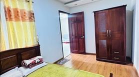 Chung cư Đặng Văn Ngữ, Phú Nhuân: 100m2, 3p ngủ, ban công, 15tr - Ảnh 2