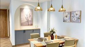 Chính chủ bán CH 45m2/2tỷ025 ,(vay 85%)full NT,SHR dọn ở,Nguyễn Thượng Hiền 0794818249   - Ảnh 2