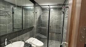 Chủ nhà gửi bán căn hộ 140m2 full nội thất tại Green Diamond, 93 Láng Hạ, đã có sổ! - Ảnh 11