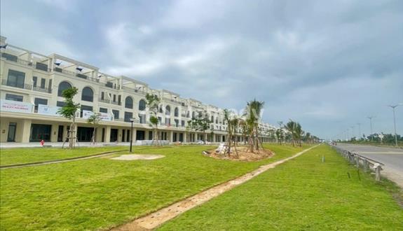 Bán nền góc sau lưng biệt thự, gần chợ, trường, công viên. Mua ở, đầu tư, tích sản. Lh: 0934136786 - Ảnh 1