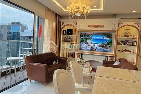 BÁN GẤP Siêu Phẩm Diamond Centery - Góc Tầng Cao Nhất 121m² View Hồ Bơi, Ban Công 6m, Full Nội Thất