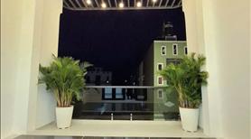Nhà hẻm ô tô thoáng mát - Mới Đẹp Sang full nội thất Gò Vấp - Ảnh 4
