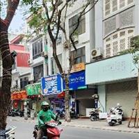 Nhà mặt phố đội cấn 38 mét vuông mặt tiền 3 m 6 giá chỉ có 14.000.000.000 thương lượng