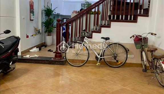 Bán nhà KIm giang 46m2x5T,giá chỉ 8.15 tỷ, ngõ cực rộng,thoáng,ở luôn - Ảnh 1