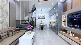 🏡cần bán nhà 3 tầng siêu đẹp full nội thất ngay đường hoà minh - Ảnh 2