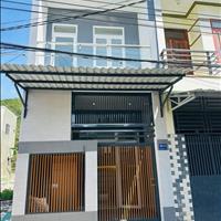 Bán nhà 1 trệt 1 lầu - Tái định cư Hòn Xện, gần biển, khu dân cư đông - Giá tốt đầu tư hoặc ở ngay