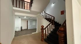 Cho thuê nhà 5 tầng mt gần cầu rồng - Ảnh 8
