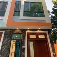 Bán nhà phụng châu 3 tầng đường thông ô tô