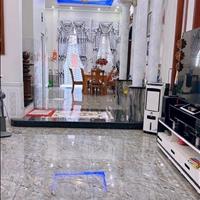 Bán nhà vị trí đẹp 165m2 vuông vức. Công năng đầy đủ Quận 12 3TỶ200.