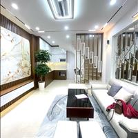 Bán nhà Lạc Long Quân Tây Hồ 32m2 5 tầng gần phố vài bước ra Hồ Tây gần Lotte