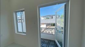 Bán nhà đường Phùng Hưng Nha Trang giá rẻ 2,65 tỷ nhà mới gần biển - Ảnh 3