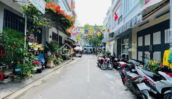 Bán nhà mặt tiền đường B6 VCN Phước Hải giá tốt chỉ 6,050 tỷ - Ảnh 1