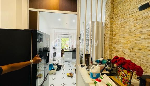 Bán nhà Xã Đàn – Đống Đa 37m² 5 tầng Thang máy Kinh doanh tốt Gần hồ 11,7 tỷ - Ảnh 1