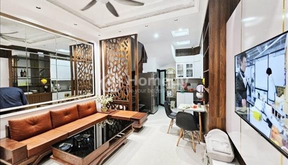 Nhà Hot Trung Tâm Cầu Giấy - 20m Ra Phố Hoa Bằng - Full Nội Thất - 49m² 10,2 tỷ!!!!! - Ảnh 1