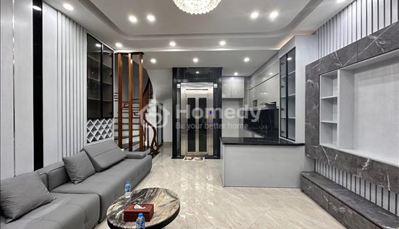 Bán nhanh nhà xây mới lô góc 6 tầng thang máy ô tô đỗ cửa 35m2*6 tầng giá chào 10 tỷ. - Ảnh 1