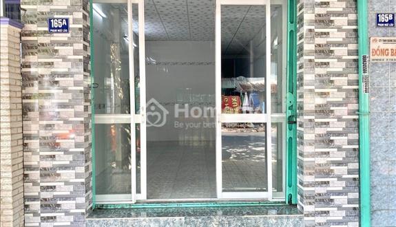 Nhà mới mặt tiền đường lớn Phạm Ngũ Lão an ninh tốt, gần các nơi tiện ích thông thương  - Ảnh 1