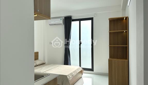 Studio mới 100% full nội thất ban công cho thuê ở liền, vị trí trung tâm - Ảnh 1